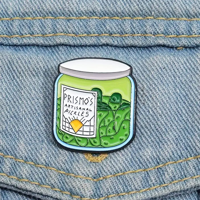 Cartoon Pickled Cucumber Canned Cucumber Brooch (1)