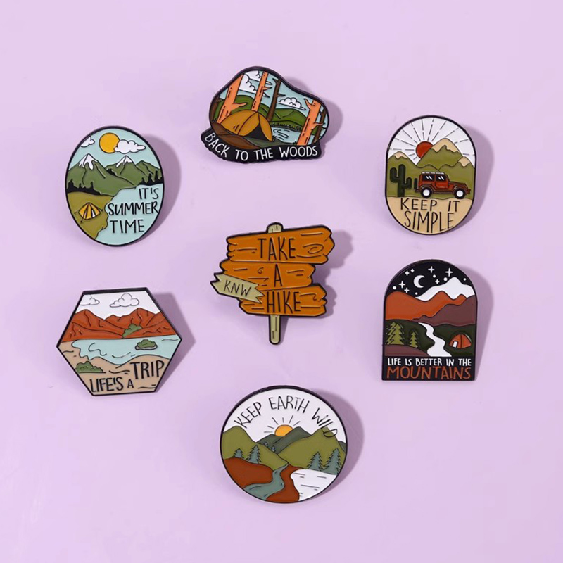 Outdoor Travel Mountain Lapel Pin (1)