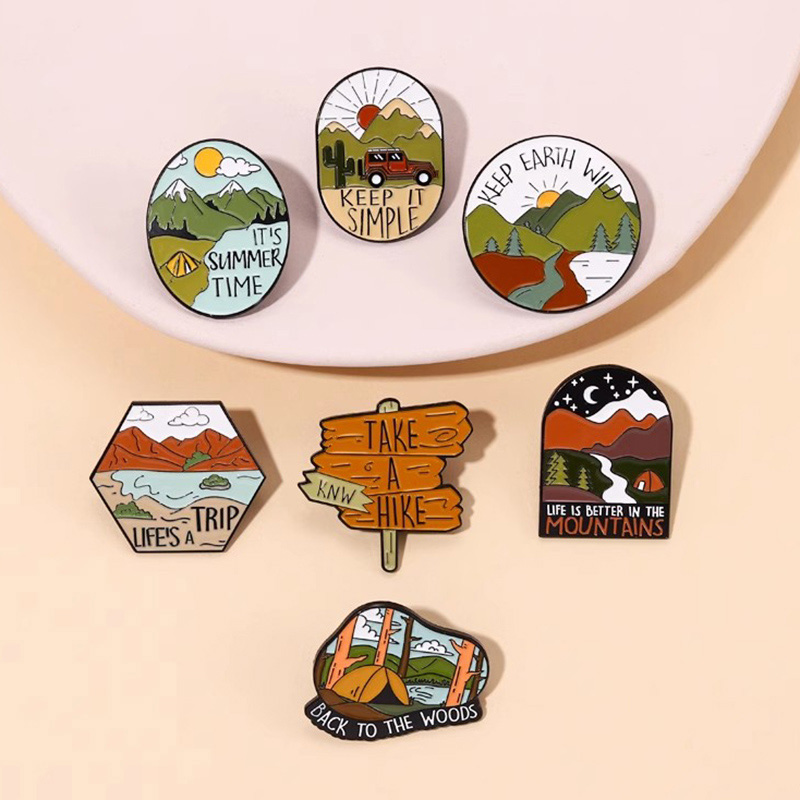 Outdoor Travel Mountain Lapel Pin (2)